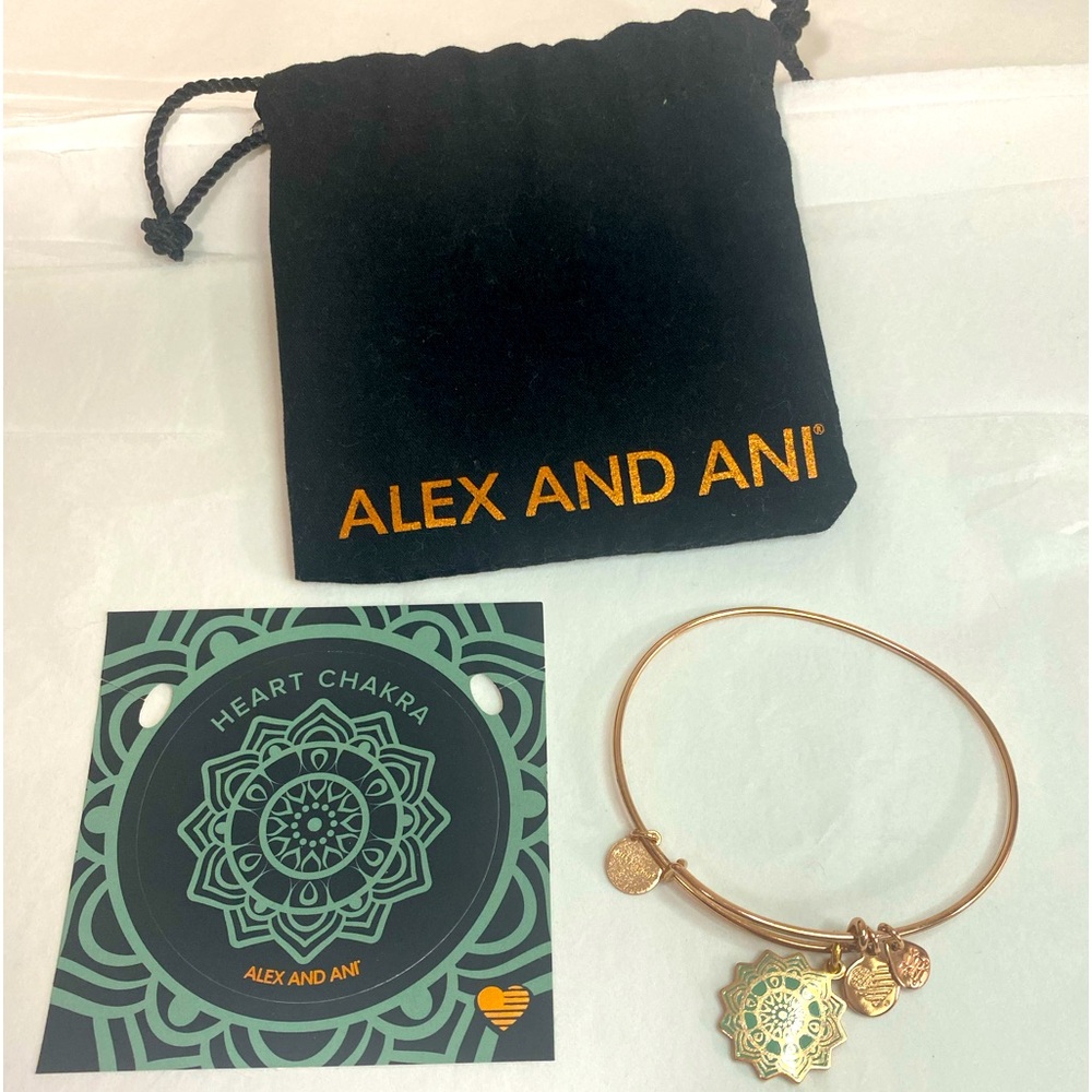 🔴⬇️ ALEX AND ANI gold tone heart chakra bracelet ❤️ good energy ✨